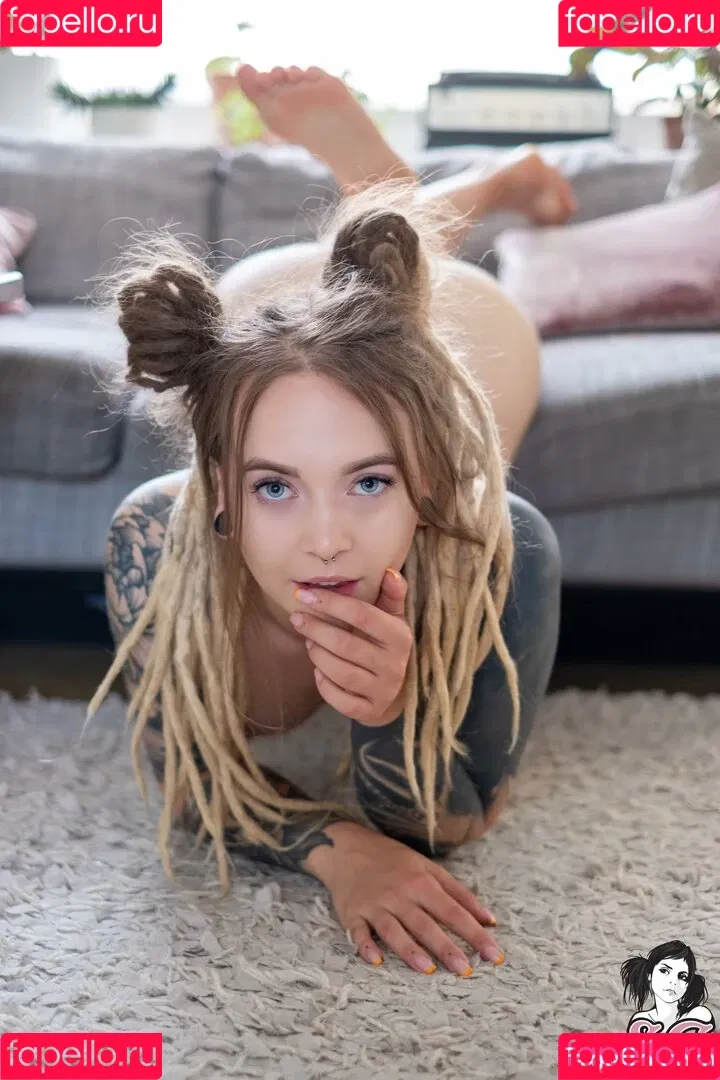 Mundi Onlyfans Photo Gallery 