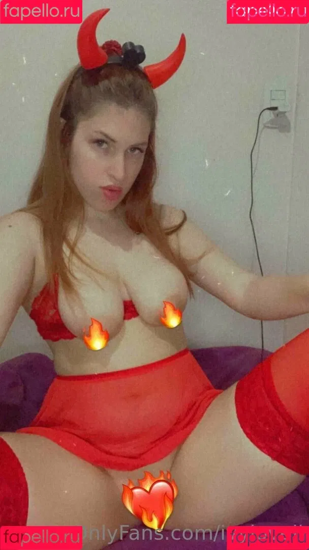 ivylovell Onlyfans Photo Gallery 
