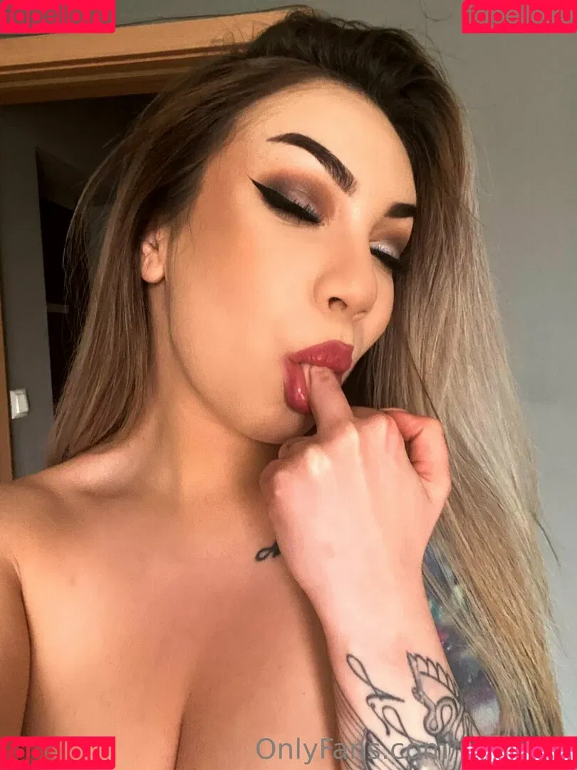 ivylovell Onlyfans Photo Gallery 