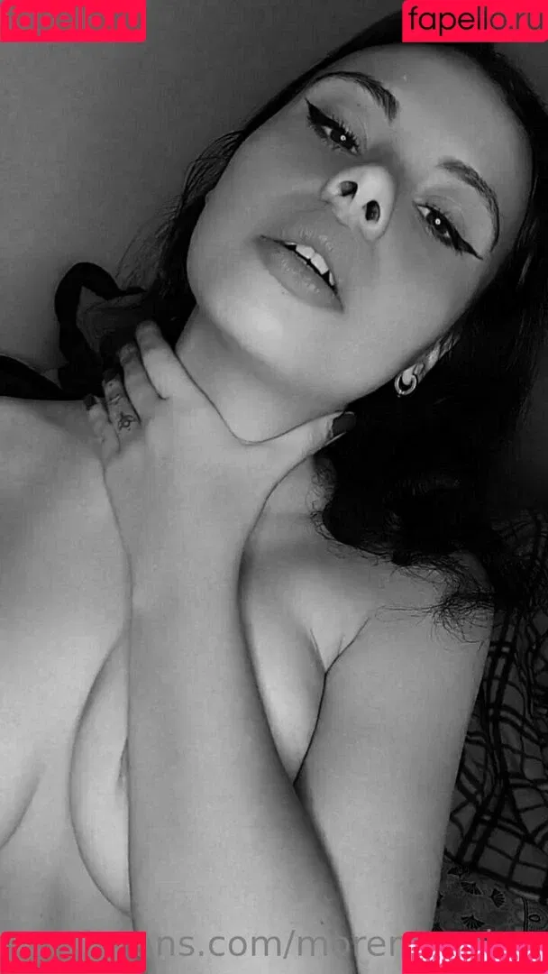 morena_miaa Onlyfans Photo Gallery 