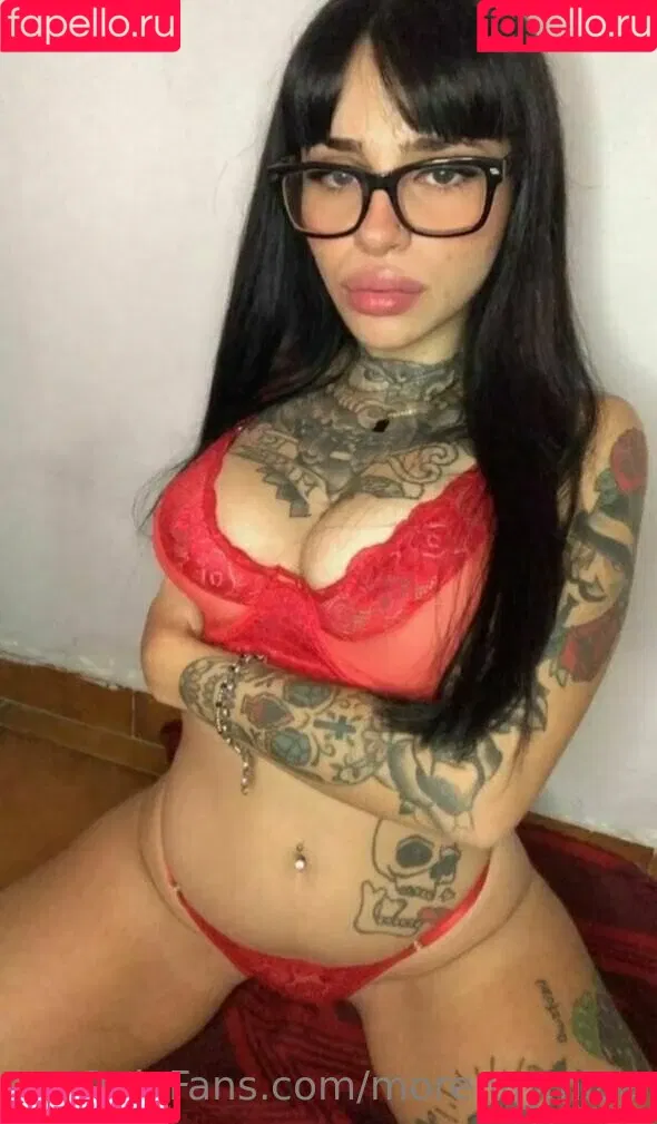 morena_miaa Onlyfans Photo Gallery 