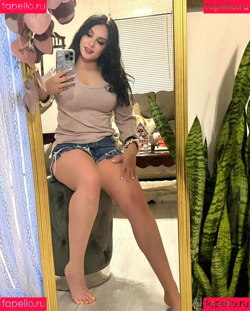brunetteheadbaddie Onlyfans Photo Gallery 