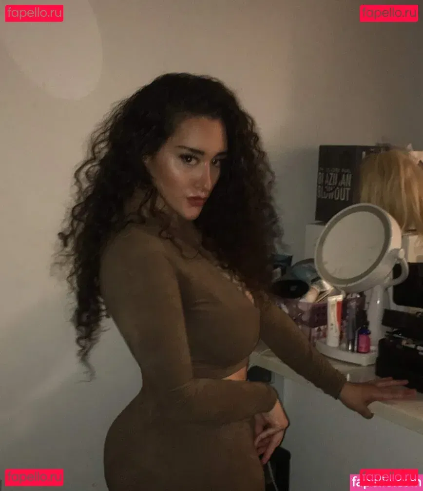 olivoil Onlyfans Photo Gallery 