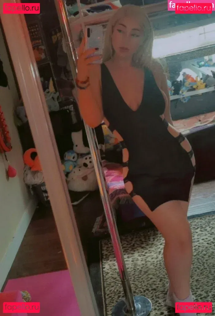 Sofiexxxo Onlyfans Photo Gallery 