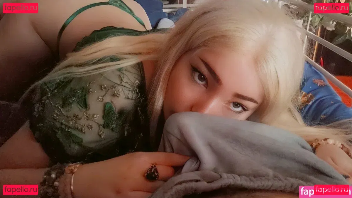 Sofiexxxo Onlyfans Photo Gallery 