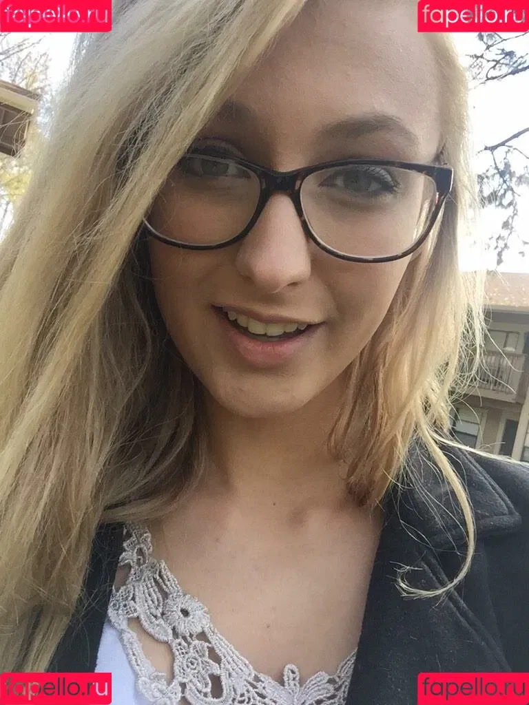 Alexa Grace Onlyfans Photo Gallery 