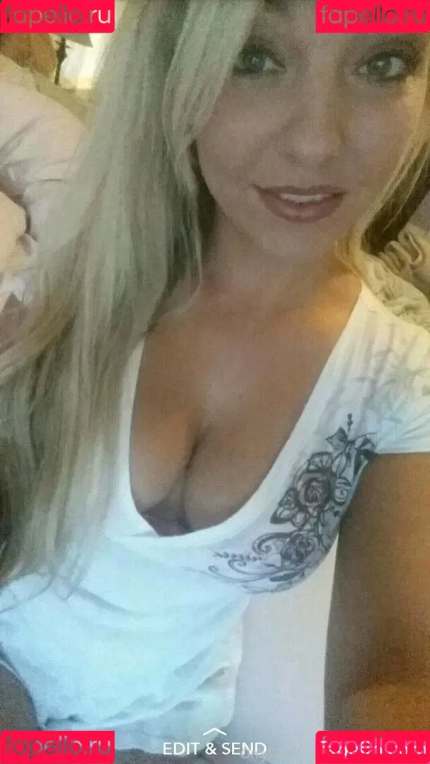 blonde_honey22 Onlyfans Photo Gallery 