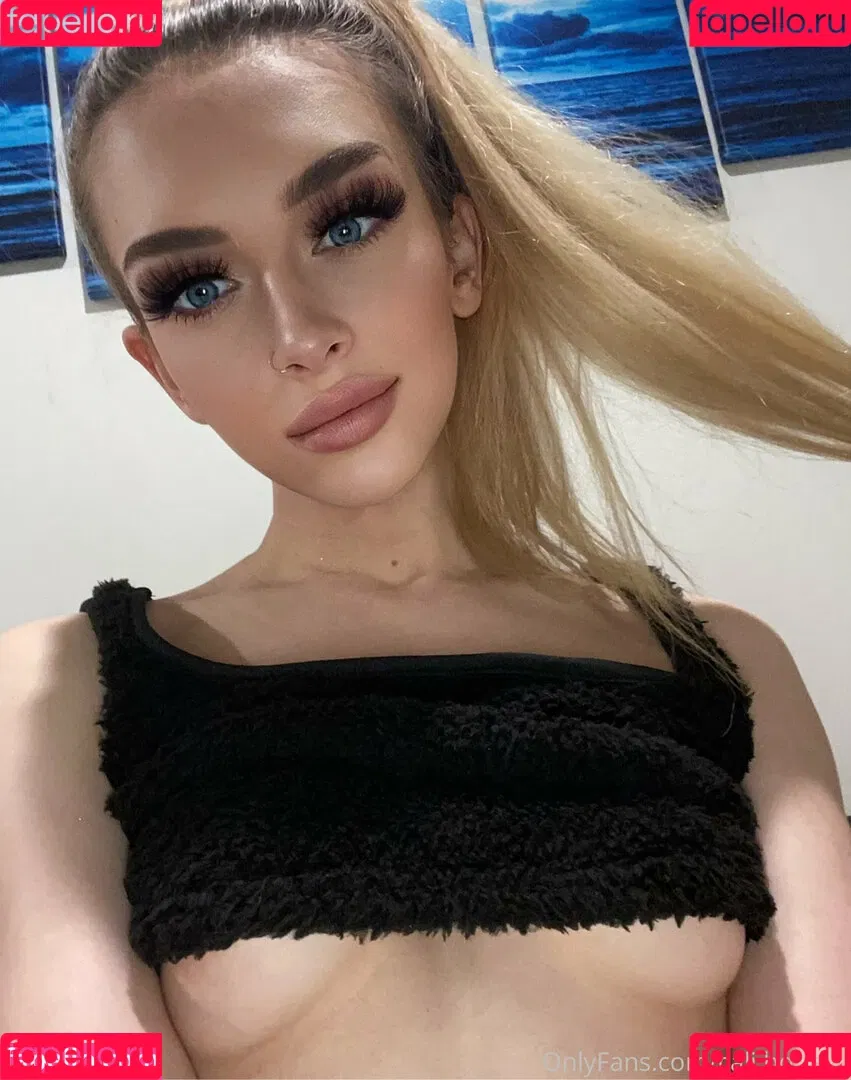 cali.honeyy Onlyfans Photo Gallery 