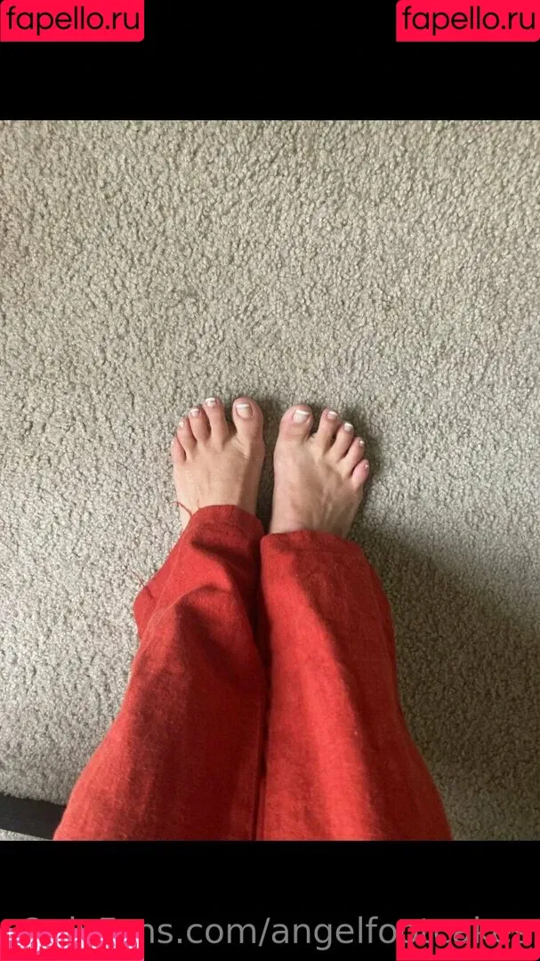 angelfootcakes Onlyfans Photo Gallery 