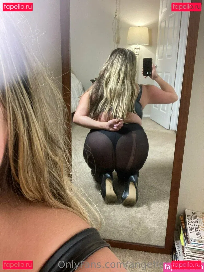 angelfootcakes Onlyfans Photo Gallery 