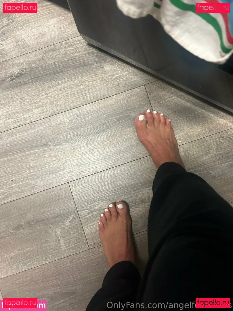angelfootcakes Onlyfans Photo Gallery 