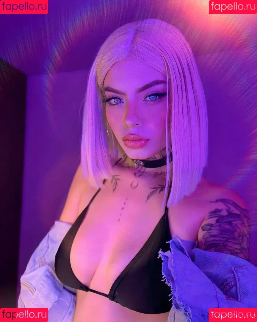 laotacostena Onlyfans Photo Gallery 