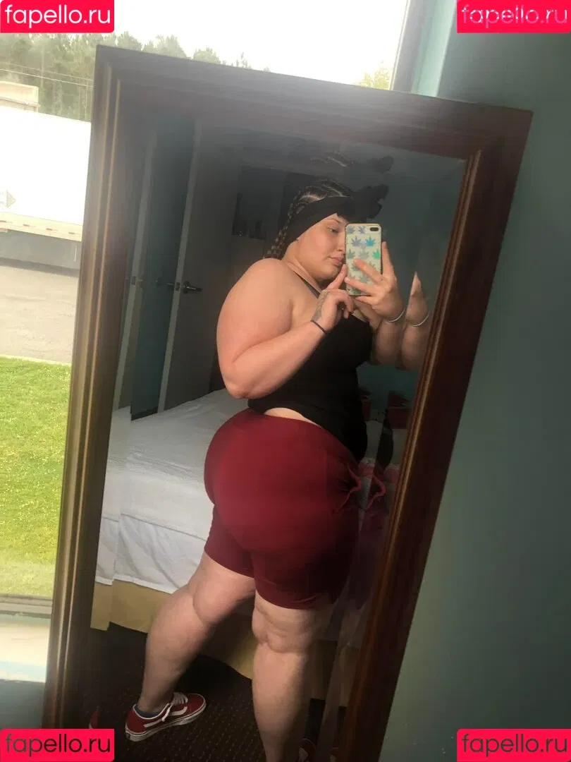 theyhateshippy Onlyfans Photo Gallery 