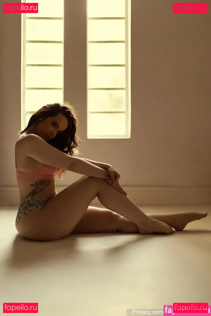 Nay Rodrigues Onlyfans Photo Gallery 