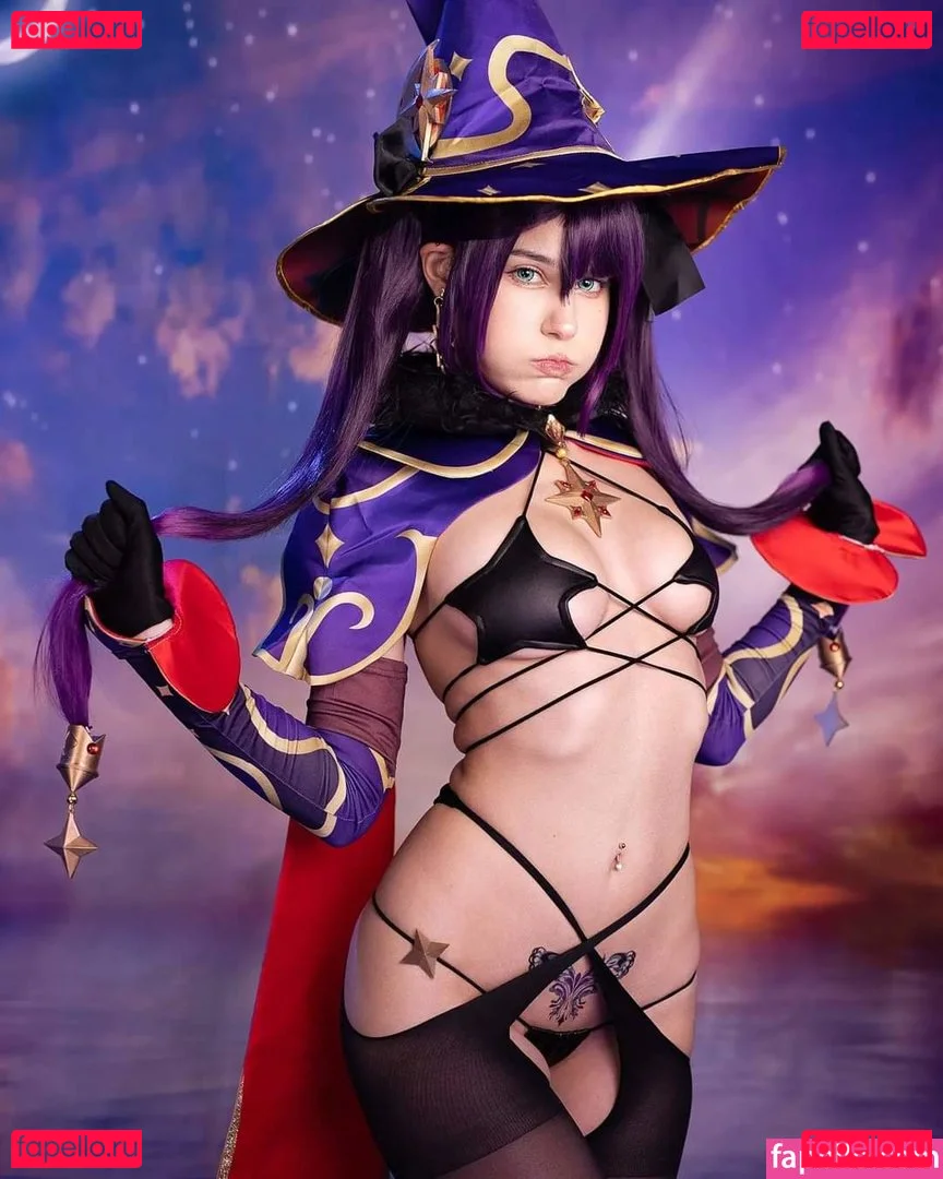 Jinni SG Onlyfans Photo Gallery 