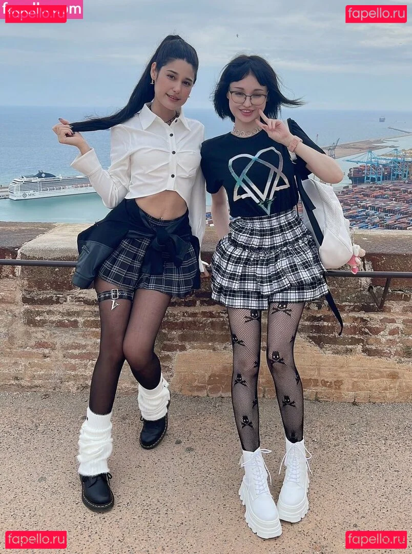 Jinni SG Onlyfans Photo Gallery 