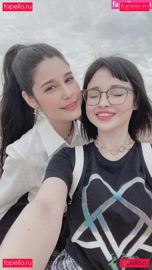 Jinni SG Onlyfans Photo Gallery 