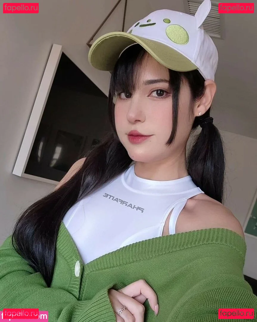 Jinni SG Onlyfans Photo Gallery 