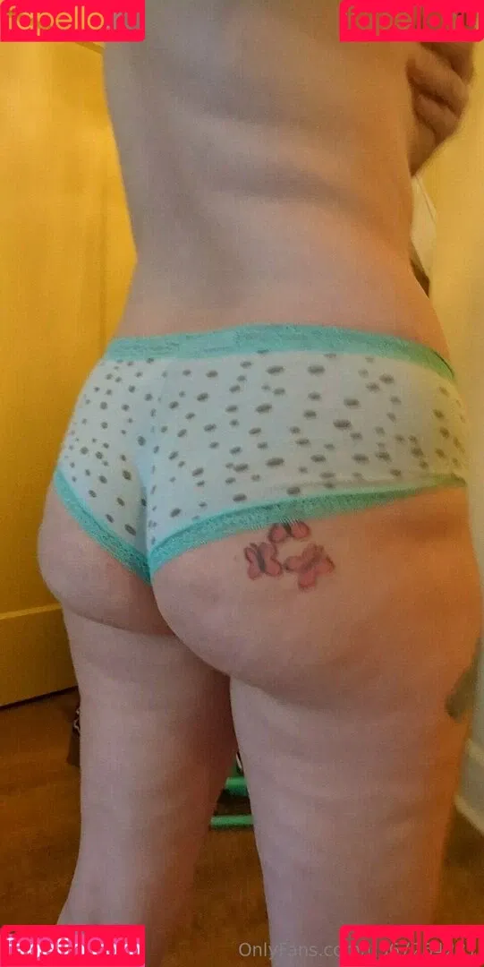 sadiethemynx Onlyfans Photo Gallery 