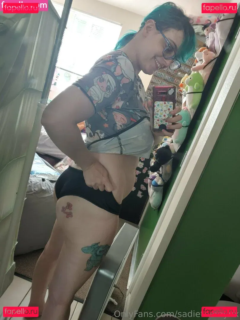sadiethemynx Onlyfans Photo Gallery 