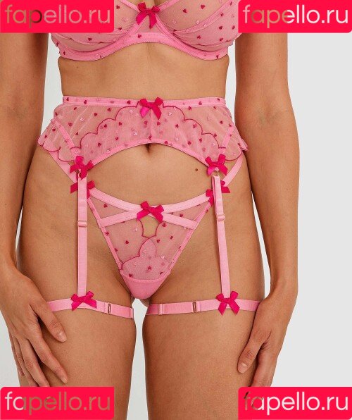 Emily Deyt-Aysage Onlyfans Photo Gallery 