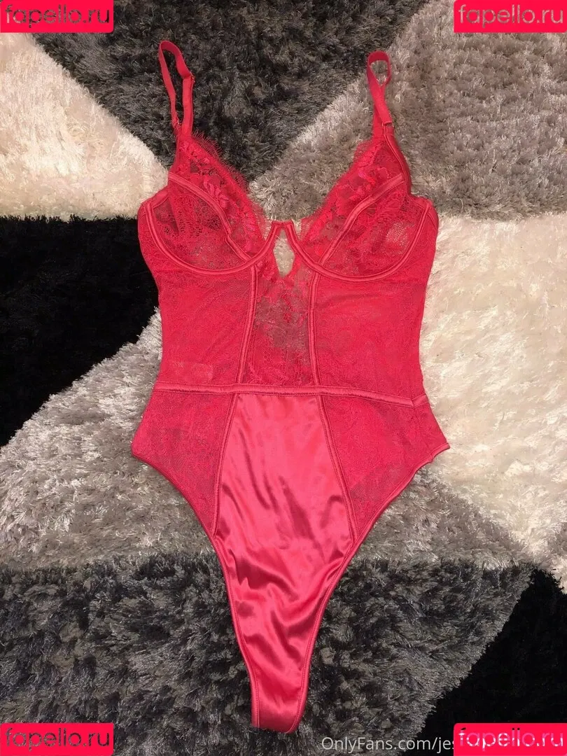 Summer Milton Keynes Onlyfans Photo Gallery 