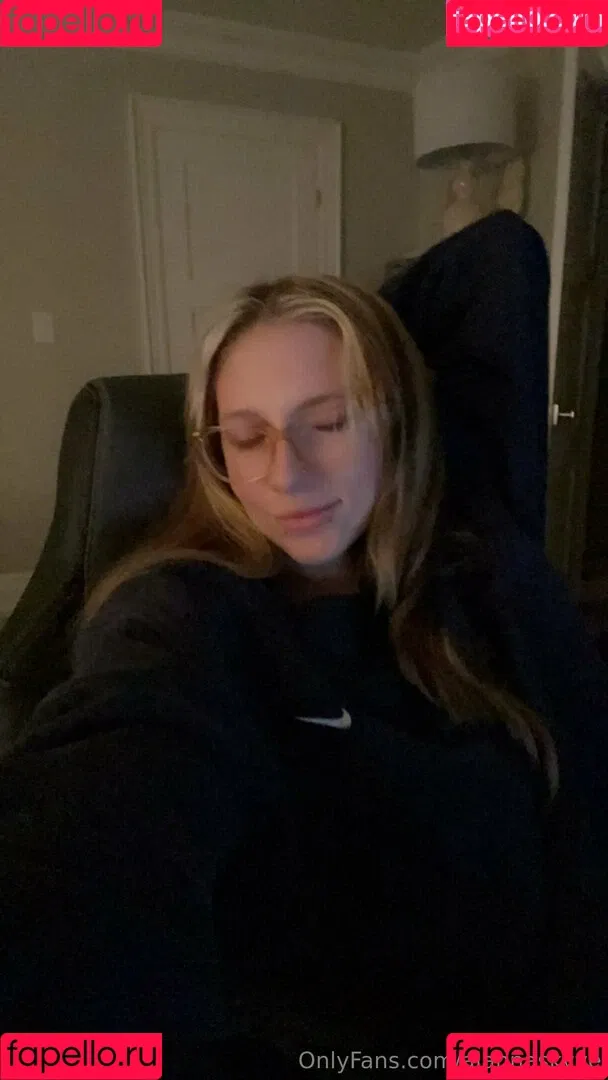 alannaskyye Onlyfans Photo Gallery 