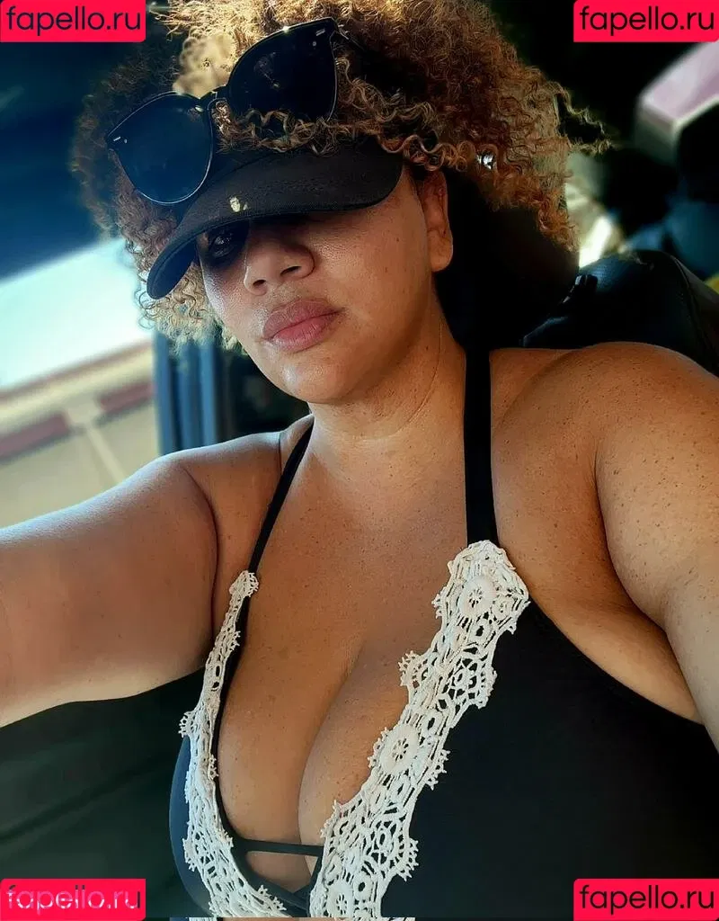 Beigewunder Onlyfans Photo Gallery 