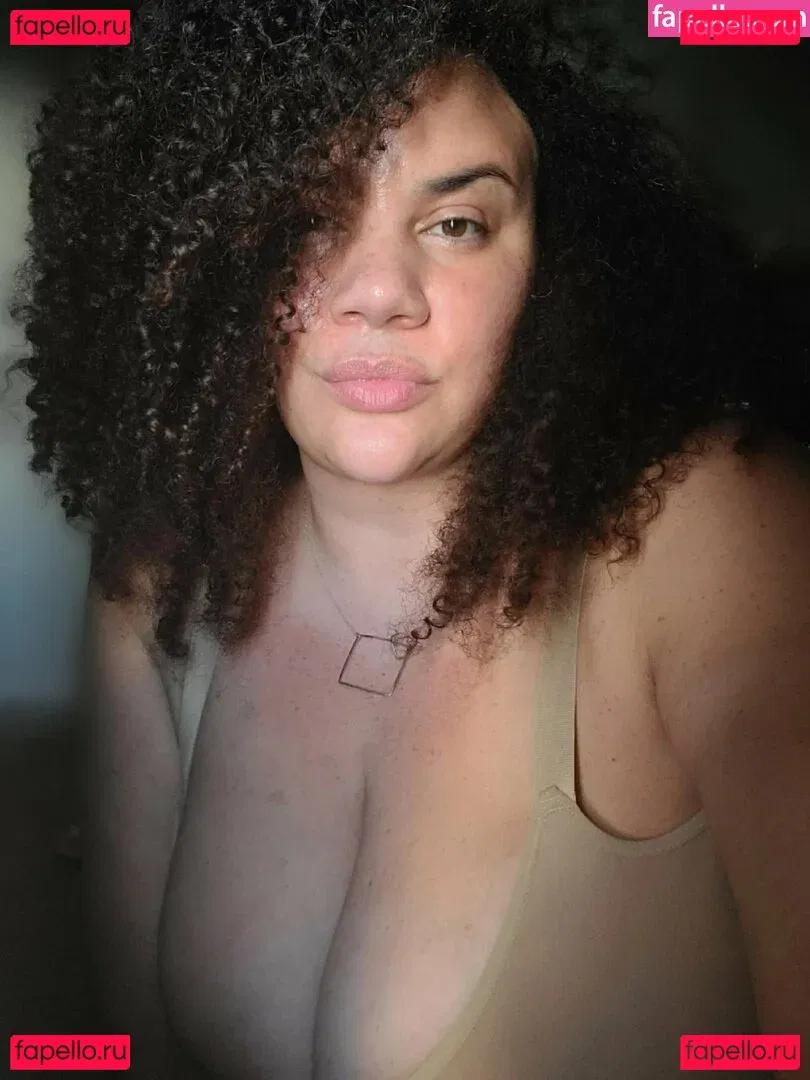 Beigewunder Onlyfans Photo Gallery 