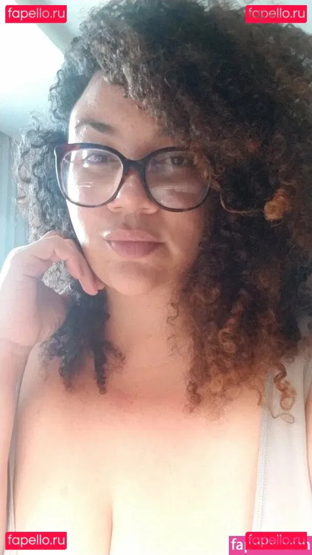 Beigewunder Onlyfans Photo Gallery 