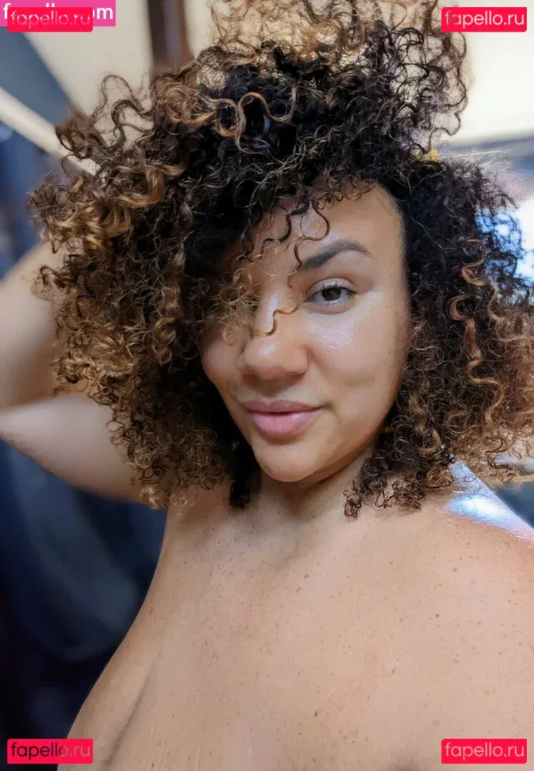 Beigewunder Onlyfans Photo Gallery 