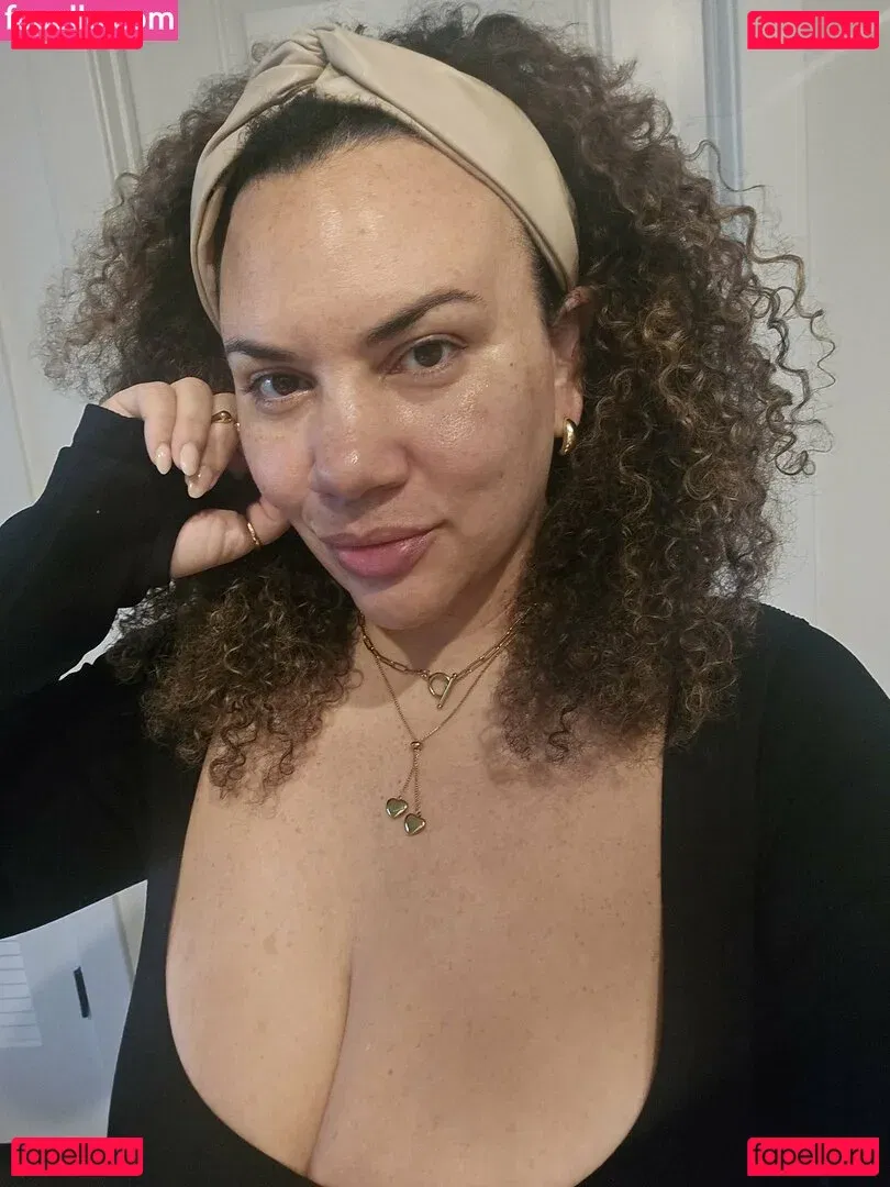 Beigewunder Onlyfans Photo Gallery 