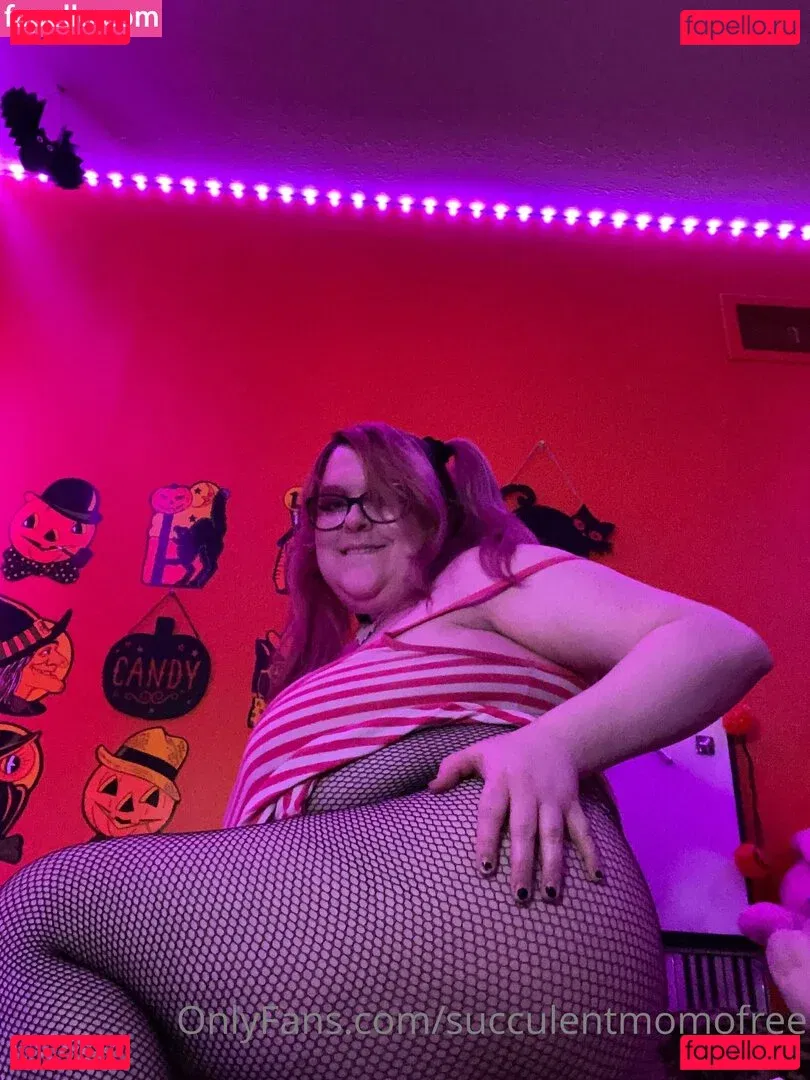 succulentmomofree Onlyfans Photo Gallery 