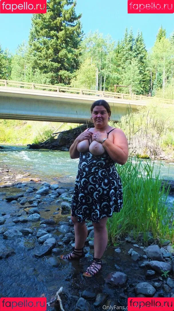 iamyoursinner Onlyfans Photo Gallery 