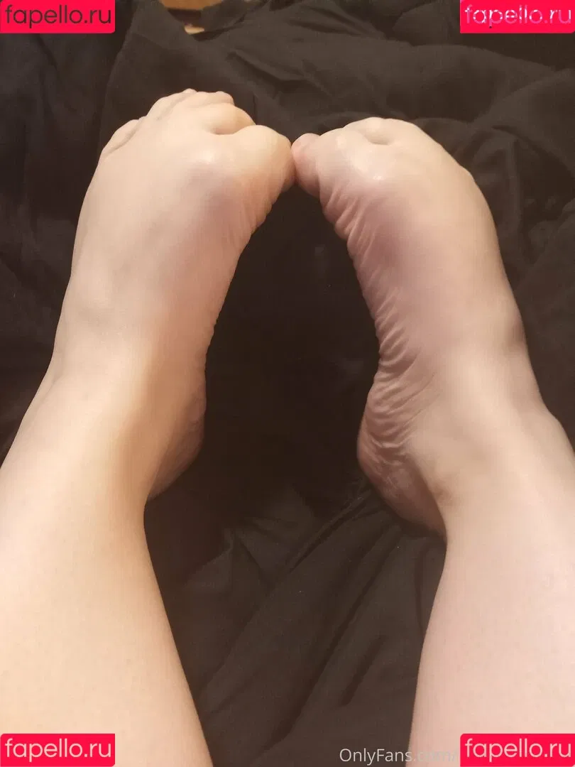 iamyoursinner Onlyfans Photo Gallery 