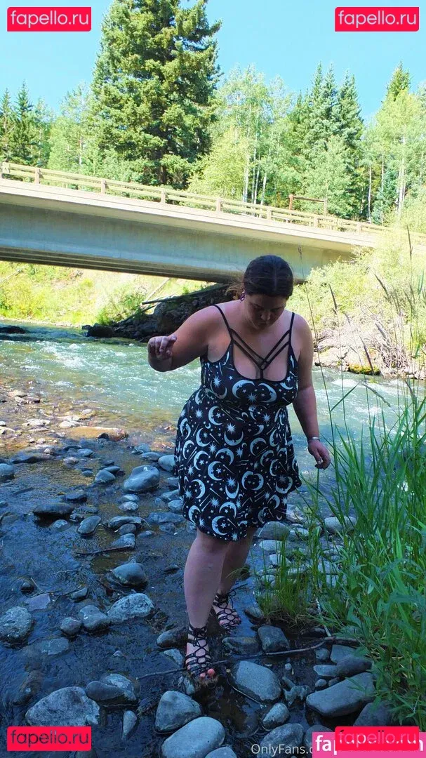 iamyoursinner Onlyfans Photo Gallery 