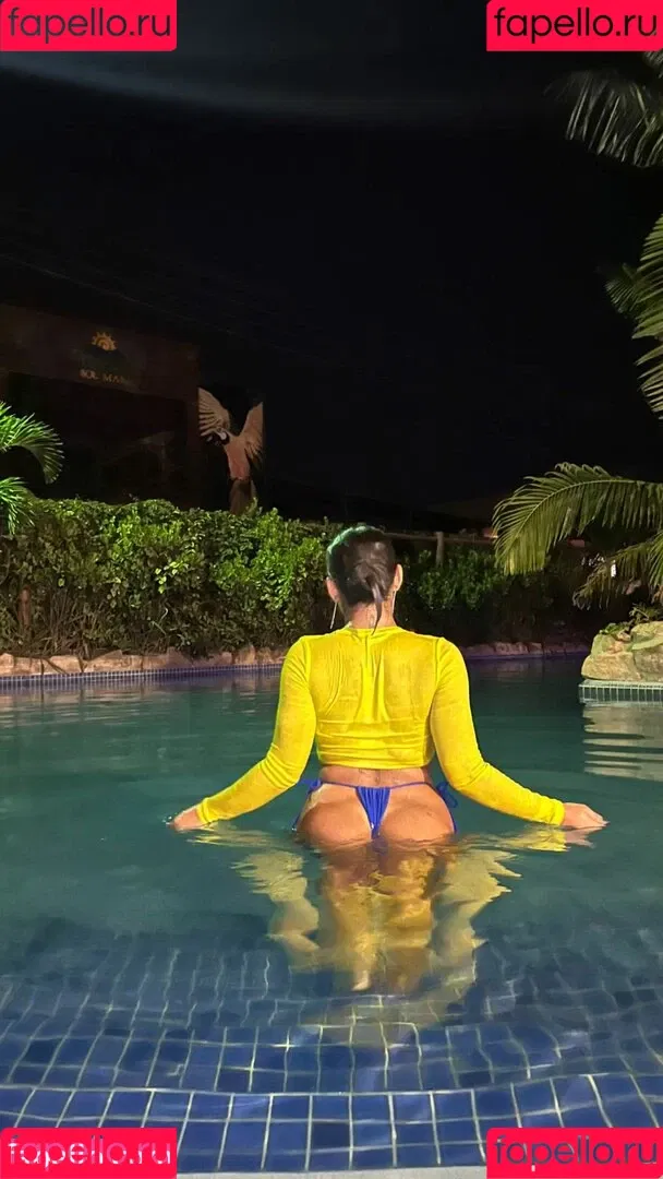 Vitória Kelly Onlyfans Photo Gallery 
