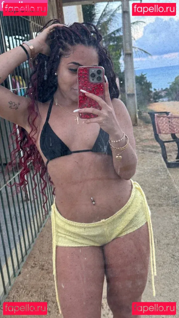 Vitória Kelly Onlyfans Photo Gallery 