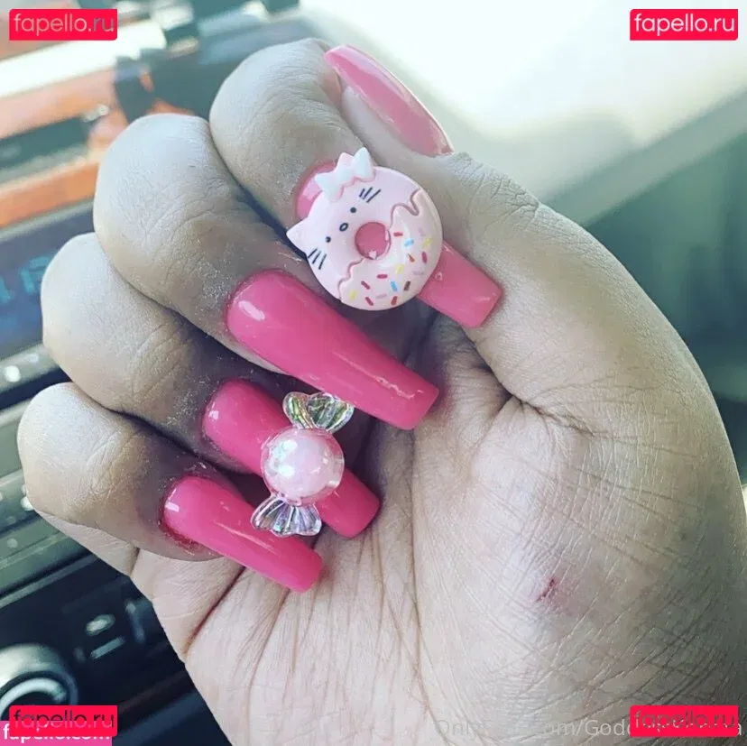 goddesskonata Onlyfans Photo Gallery 