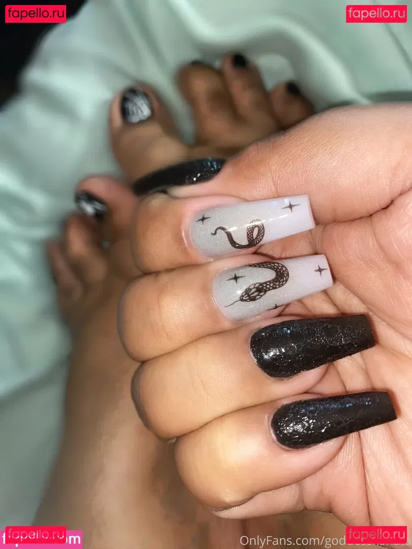 goddesskonata Onlyfans Photo Gallery 