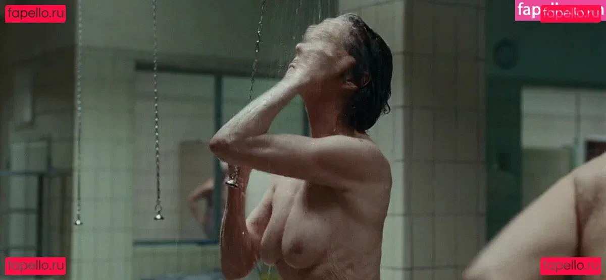 Charlotte Rampling Onlyfans Photo Gallery 