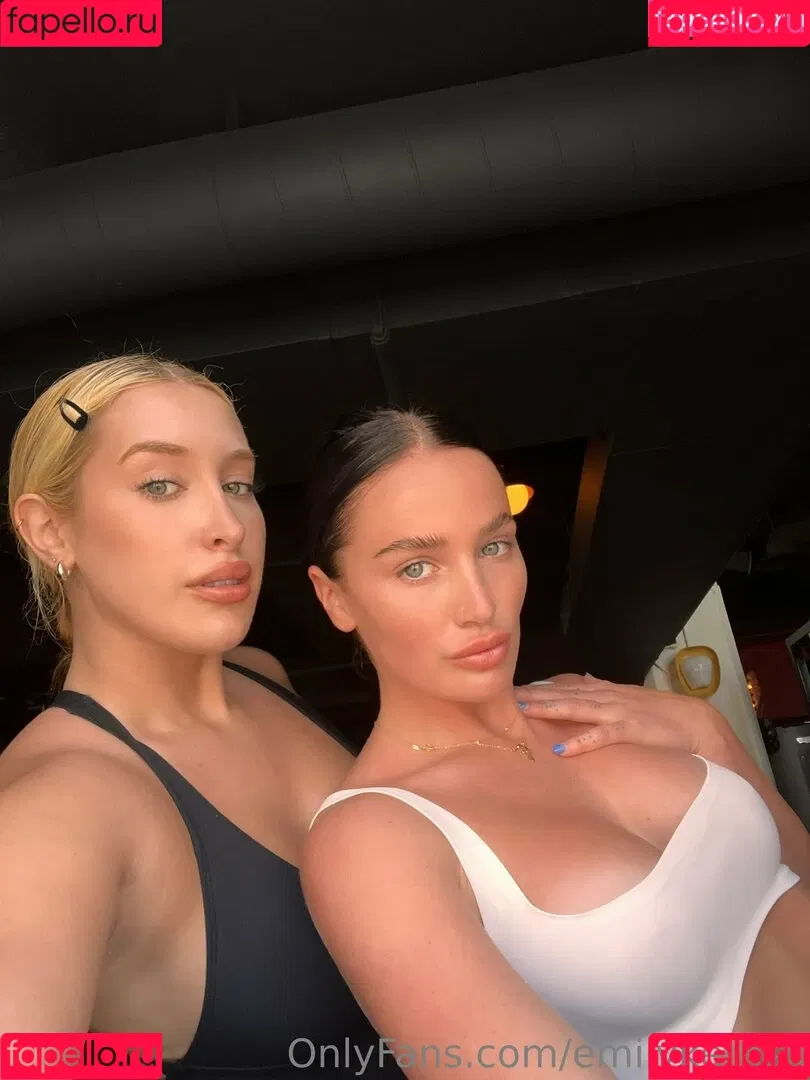 emilykernsx Onlyfans Photo Gallery 