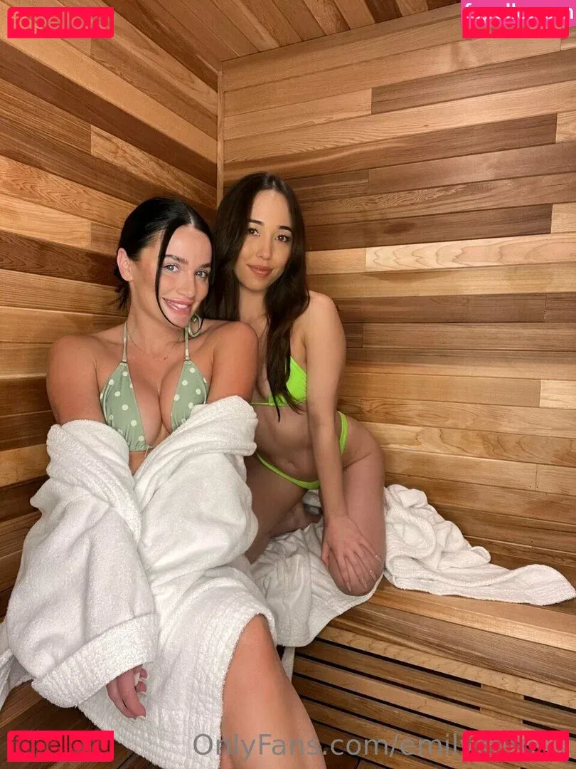 emilykernsx Onlyfans Photo Gallery 