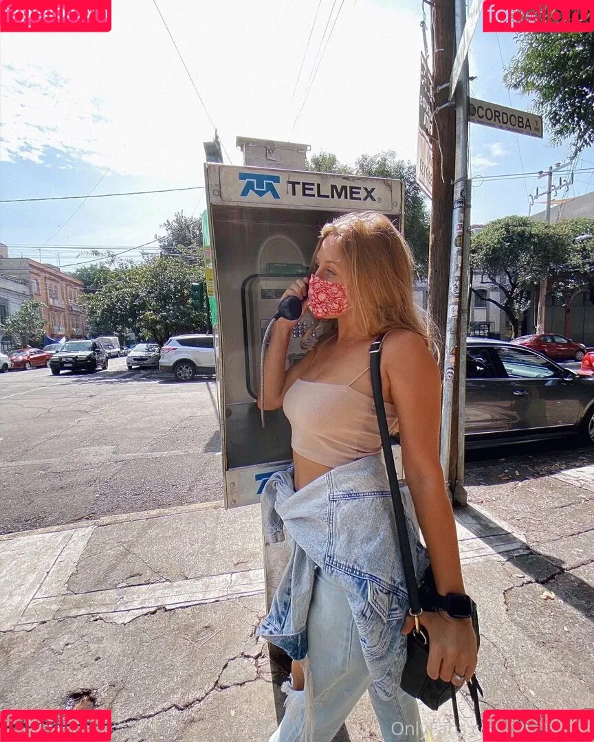 freemollypills Onlyfans Photo Gallery 