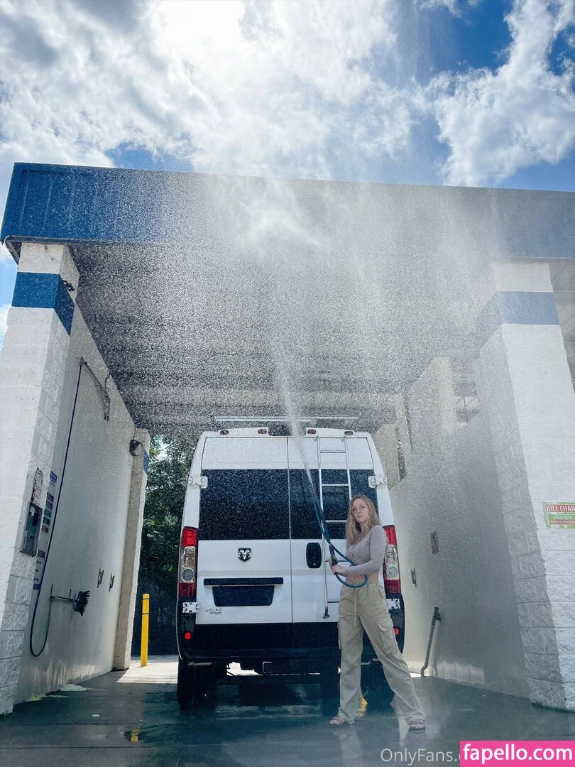 freemollypills Onlyfans Photo Gallery 