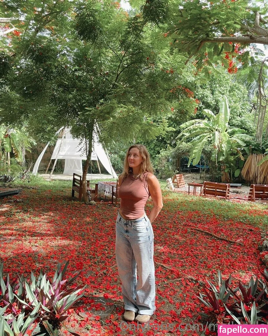 freemollypills Onlyfans Photo Gallery 