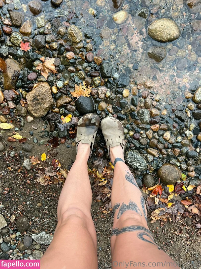 freemollypills Onlyfans Photo Gallery 