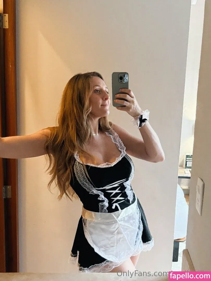 freemollypills Onlyfans Photo Gallery 