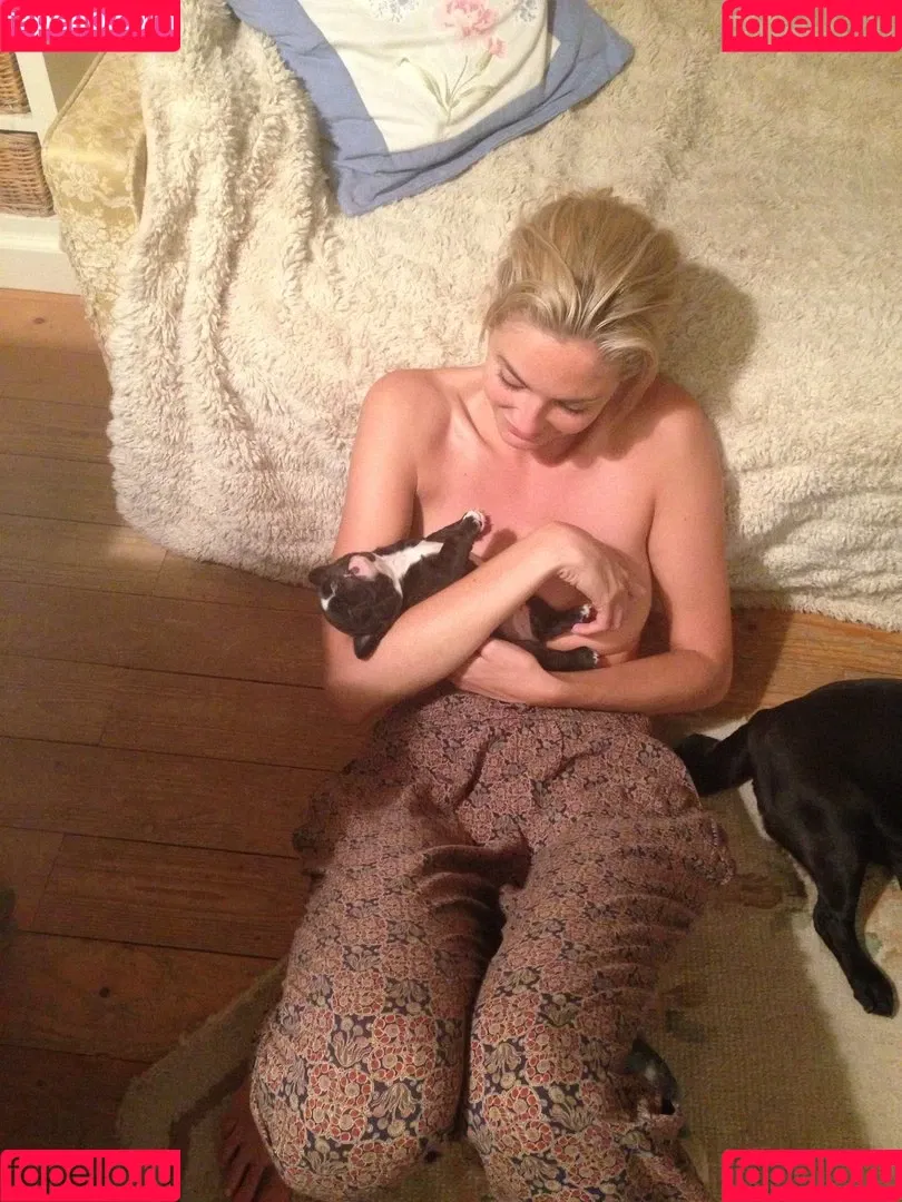 Tamsin Egerton Onlyfans Photo Gallery 
