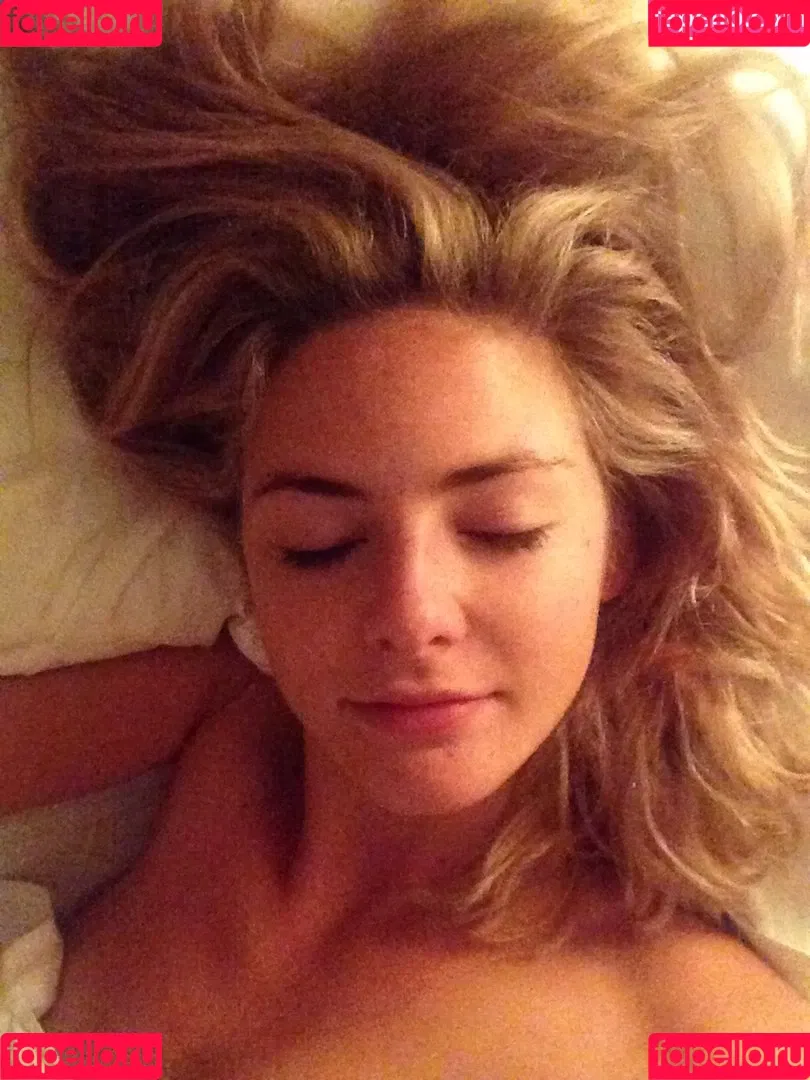 Tamsin Egerton Onlyfans Photo Gallery 